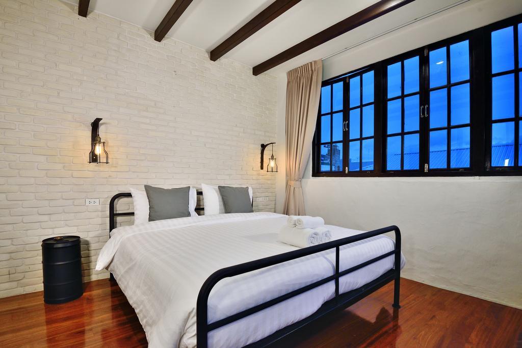 The Rommanee Classic Guesthouse Phuket Pokój zdjęcie