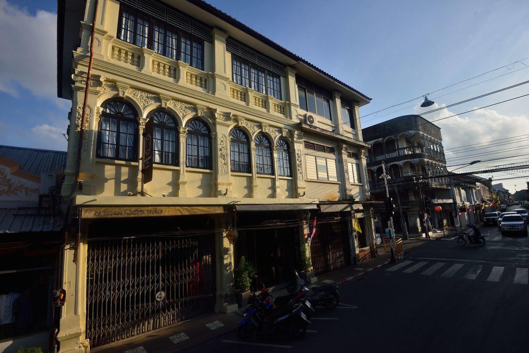 The Rommanee Classic Guesthouse Phuket Zewnętrze zdjęcie